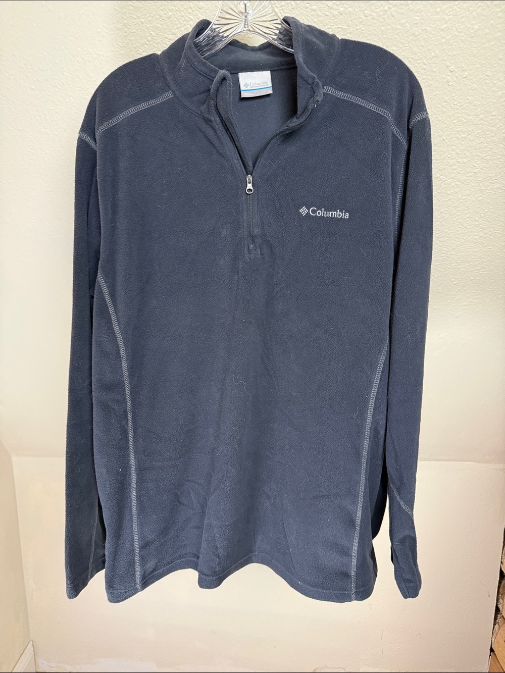 COLUMBIA Black Fleece ¼ Zip Pullover, Size L